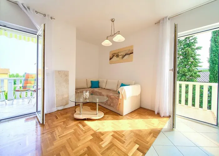 Adria * Малинска